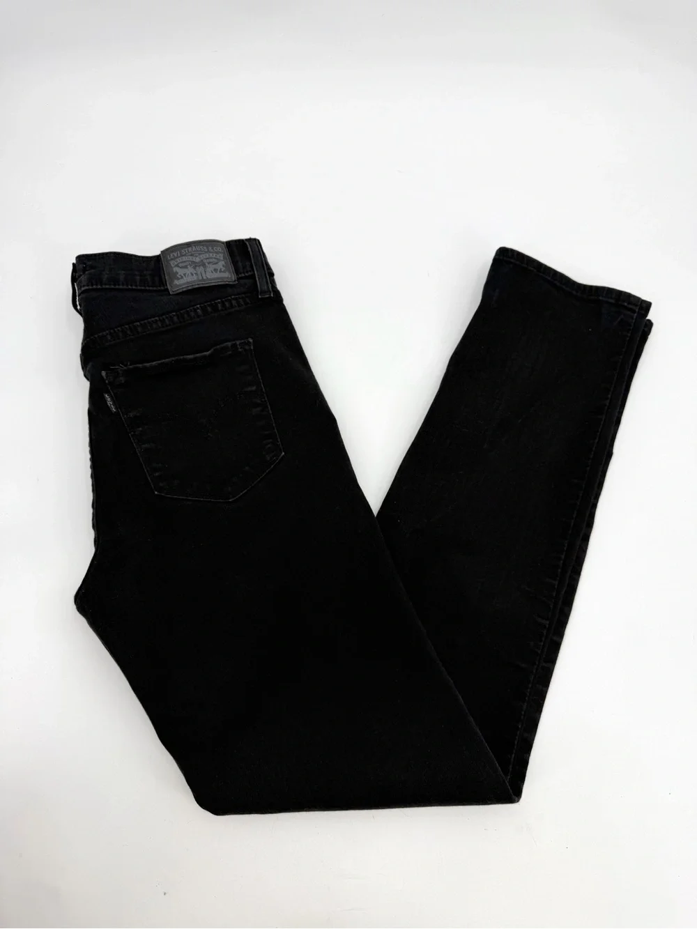 Levi’s Jeans Women’s 30 Black 312 Shaping Slim Tag 30x32 Stretch Denim Mid Rise